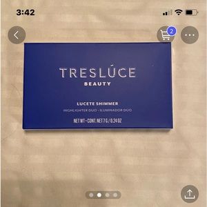 TRESLUCE BEAUTY Lucette shimmer highlighter duo